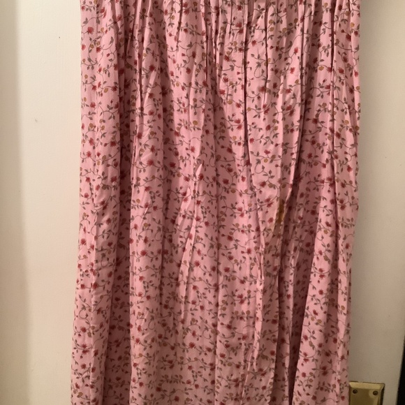 Plus size 24W casual; flowy button down skirt with elasticized waistband - Picture 7 of 10